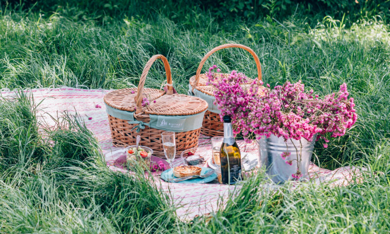 rome-spring-picnic-villa-pamphili