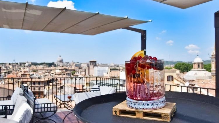 Best-Rooftop-bars-Rome-Terrazza-Borromini-Palazzo-Pamphilj