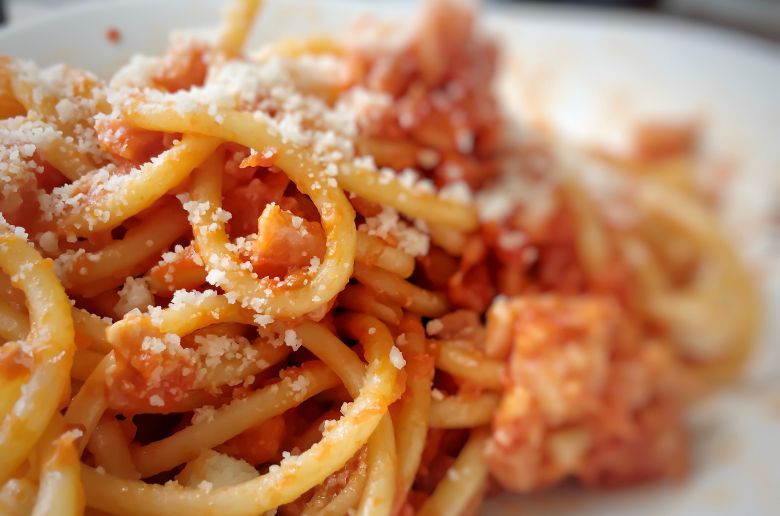 Romes-must-try-dishes-amatriciana
