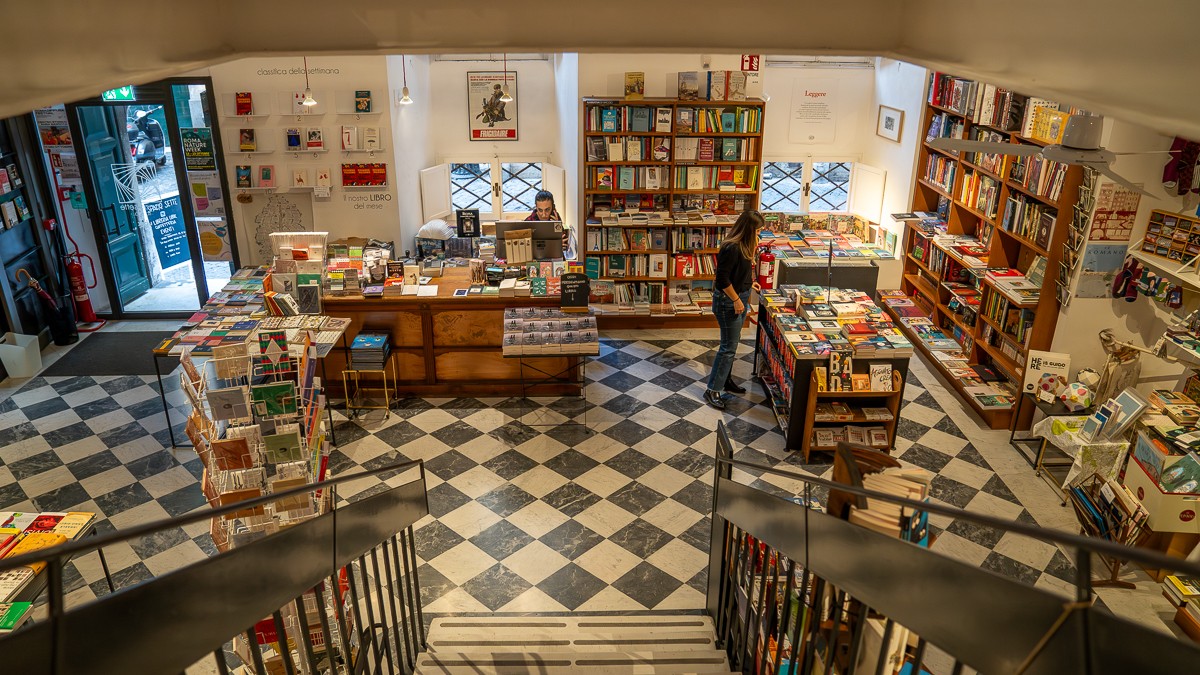 Read more about the article Rome for Book Lovers: 5 Must-See Bookshops and Literary Cafés You Can’t Miss