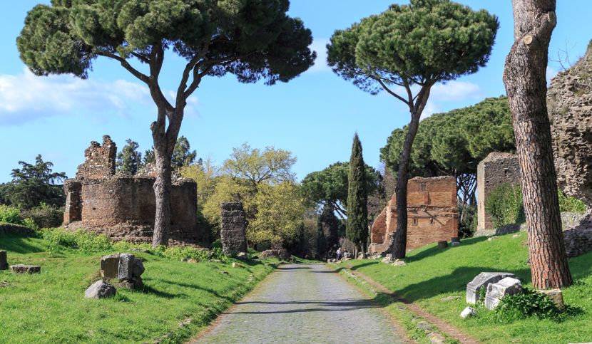 escape-the-crowds-in-Rome-appia