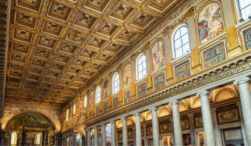 Saint-Mary-Major-Basilica-golden-ceiling