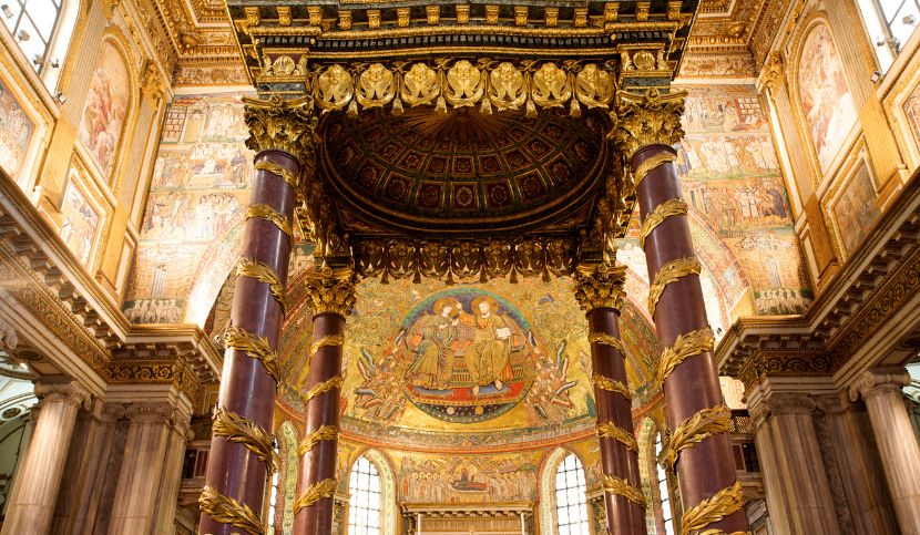 Saint-Mary-Major-Basilica-golden
