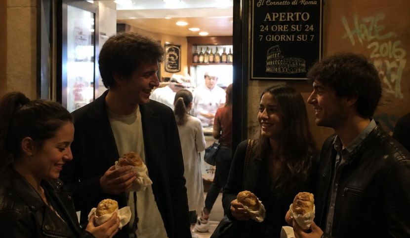 rome-at-night-cornetto-ritual